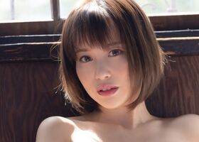 入田真绫
