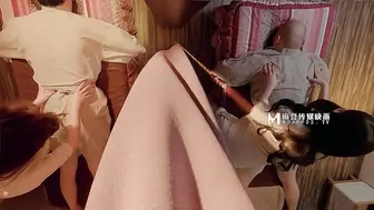 【麻豆传媒】舒可芯【淫行按摩椅】女技师的色欲挑逗，高清720P原版首发【MDWP-0017】