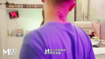 【麻豆传媒】无套系列【槟榔摊之恋-下】将女友卖给大佬3P中出，高清720P原版首发【SG-002】