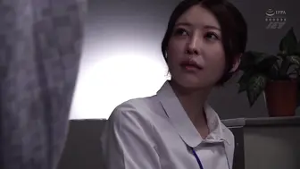 NGOD-243 [中文字幕]已婚护士日奈子不道德的大屌病人戴绿帽护士电话 #森日向子