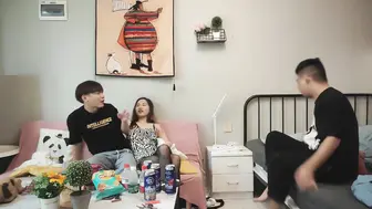 嫩妹，嫩妹，3000外围女神场，清纯校园风，甜美乖巧身姿曼妙，超清画质收藏版