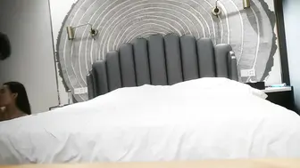 阿刚探花约到极品反差兼职空姐，高颜值黑丝美腿，御姐叫床萝莉音，舔屁眼的时候还主动摇屁股3