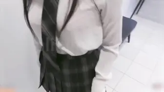 关于我没钱交房租所以让房东猛操这件事 loliiiiipop99 下面有根棒棒糖 OnlyFans