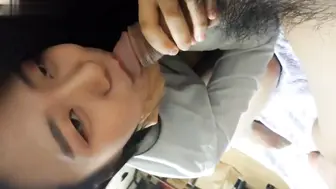 反差情侣 刚下班立马跑去找男友滚床 臣服于自己淫荡的舌技之下，享受这份狂野的口交前戏