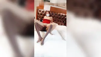 推特成年美女Easygril私拍流出！喝酒后与朋友自愿互动，火辣画面全程曝光