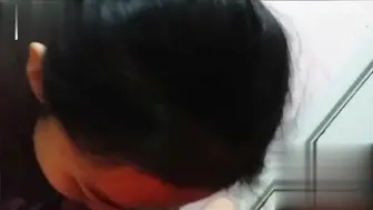 从校服到婚纱 要经历多少人渣 华中理工大学清纯素颜学生妹 徐薇 分手后性爱视频外流！