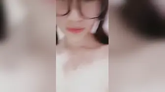 独家曝光 广东艺术学院大二学生 李玉婷 与男友裸聊录屏曝光 满嘴骚话疯狂自慰 秒变发情小淫猫
