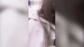 现实王者与游戏王者的区别 大神乱伦亲妹妹 妹妹打王者大神操妹妹 粉嫩小屁股无套内射！
