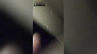 豪乳美少妇不爱操逼爱口交 早上一起来就要搞一发 看是阳光先射进来还是你先射进我嘴里！