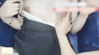 饥渴姐姐真实乱伦 直接抓弟弟来做爱